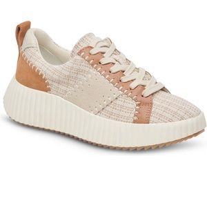 New without box. Dolce vita Dolley Sneakers Shoes Tan Brown Cream Knit 6